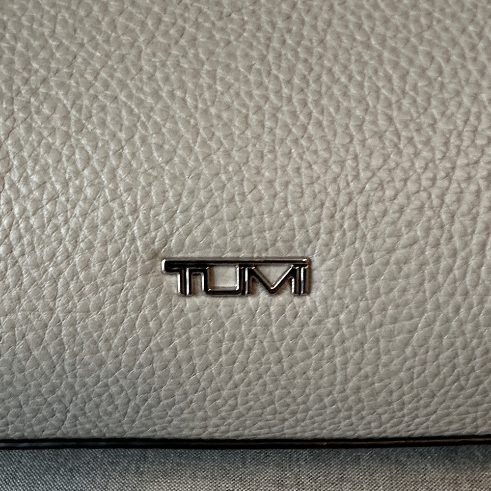 TUMI Stanton Kiran Leather Laptop Purse Black Gray Work Brief Case - Picture 5 of 9
